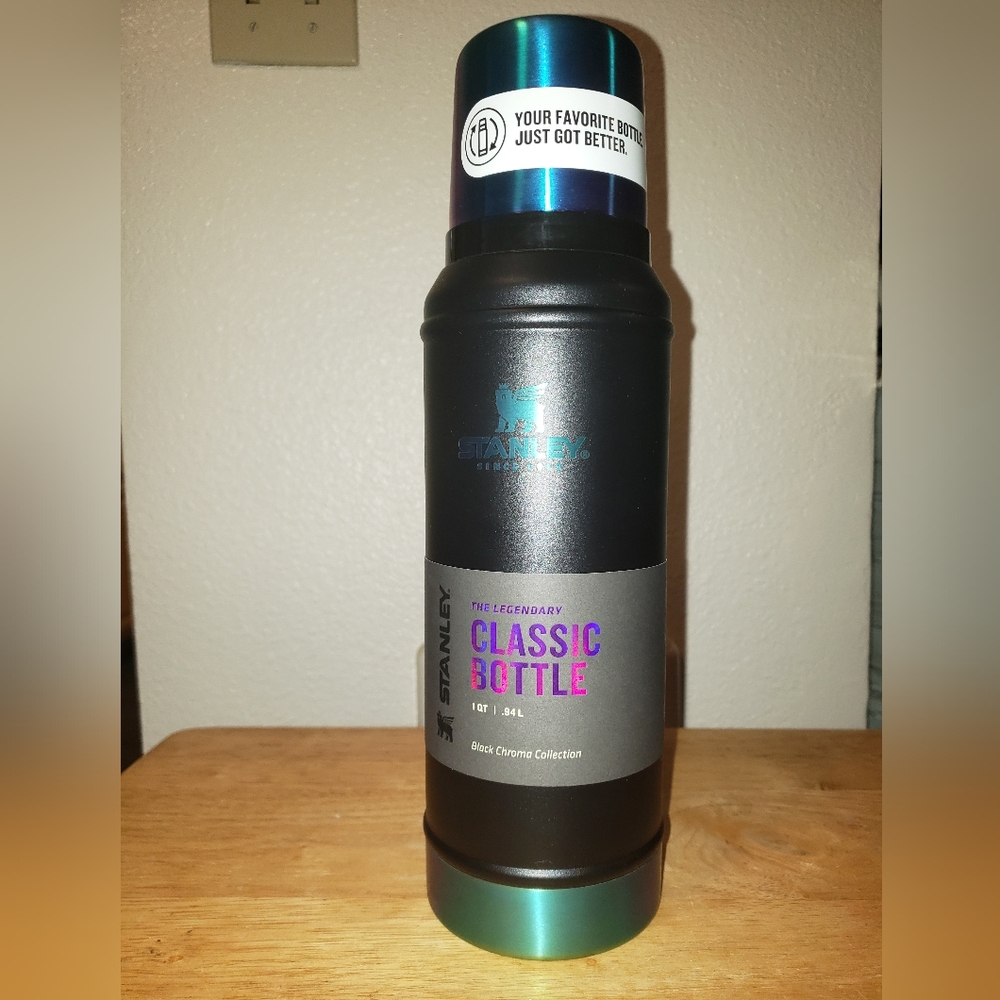NWT Black Chroma Stanley Bottle Thermos 1.0QT